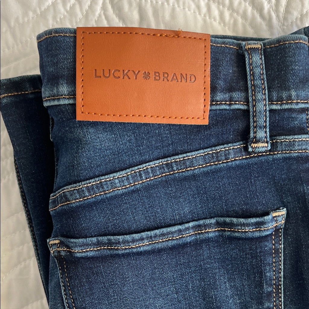 427 Lucky Brand Indigo Denim High Rise Flare